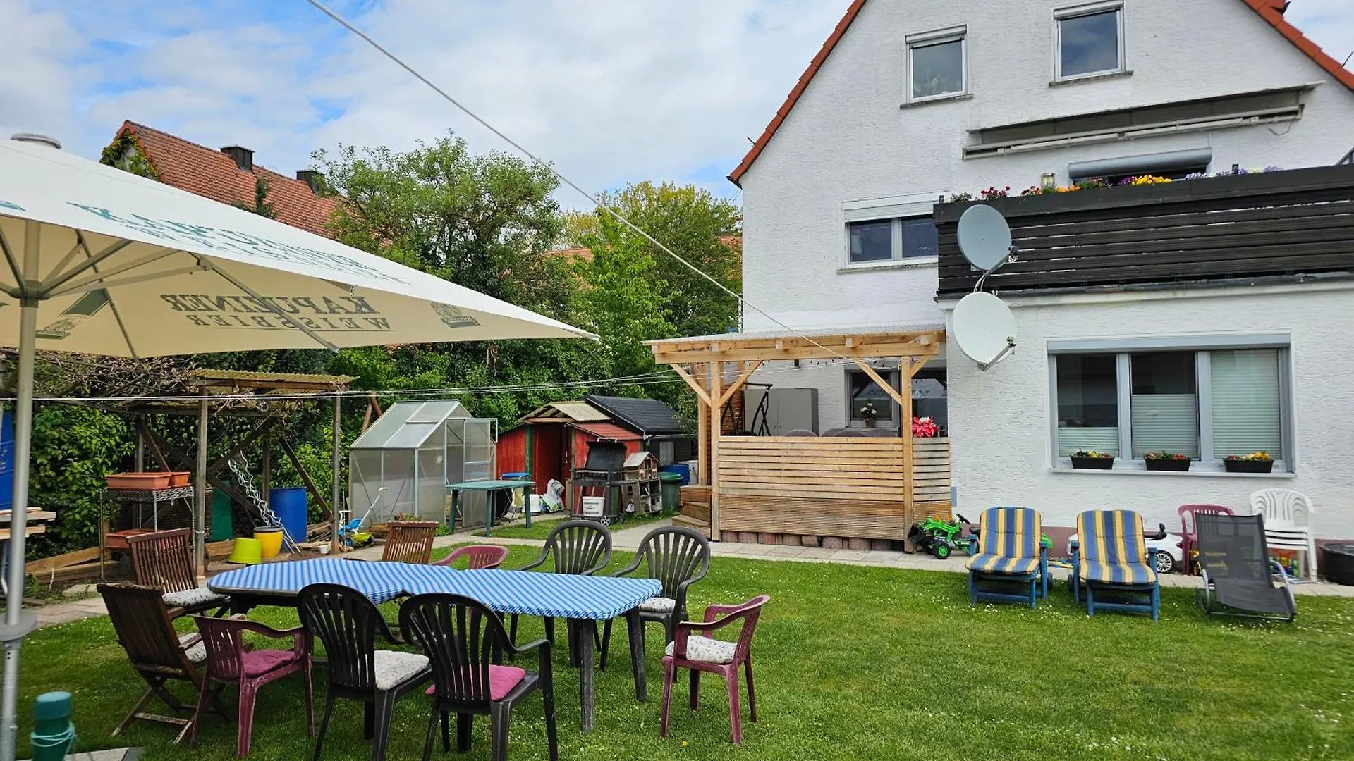 Rk79 Ferienwohung Mit 4 Zimmer, Garten Und Pool Naehe Klinikum U-Bahn & S-Bahn Zum Messegelaende Nuernberg Fürth